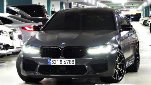 BMW M5 (F90), 2021