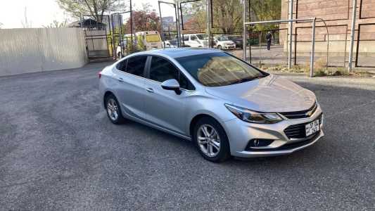 Chevrolet Cruze, Бензин, 2017