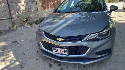 Chevrolet Cruze, Бензин, 2018