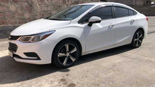 Chevrolet Cruze, Бензин, 2018