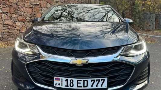 Chevrolet Cruze, Бензин, 2018