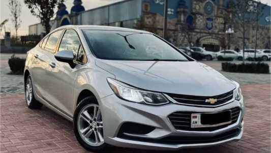 Chevrolet Cruze, Бензин, 2018