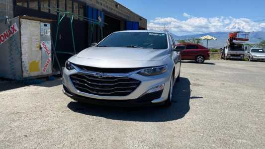 Chevrolet Malibu, Бензин, 2017