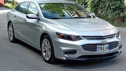 Chevrolet Malibu, Бензин, 2017