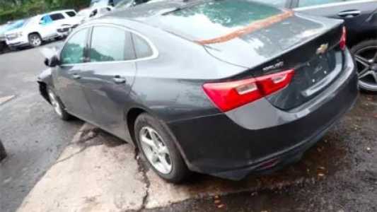 Chevrolet Malibu, Бензин, 2018