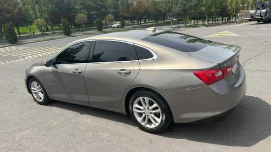 Chevrolet Malibu, Бензин, 2018