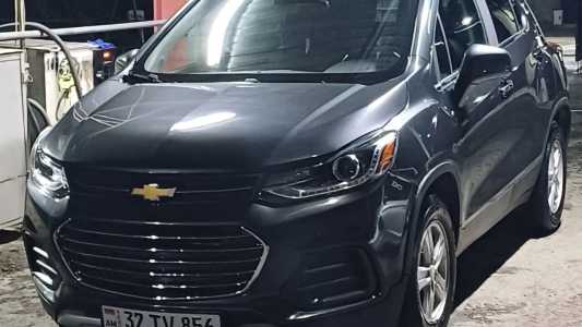 Chevrolet Trax, Бензин, 2017