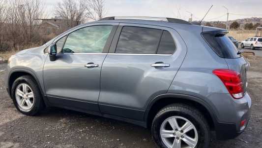 Chevrolet Trax, Бензин, 2019