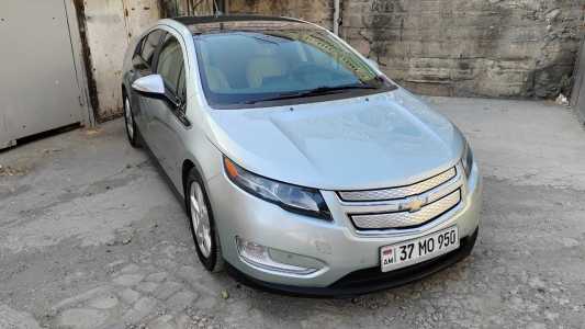 Chevrolet Volt, Гибрид, 2012