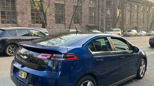 Chevrolet Volt, Гибрид, 2012