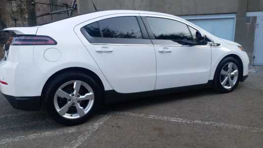 Chevrolet Volt, Гибрид, 2012