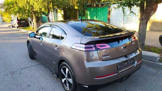 Chevrolet Volt, Гибрид, 2013