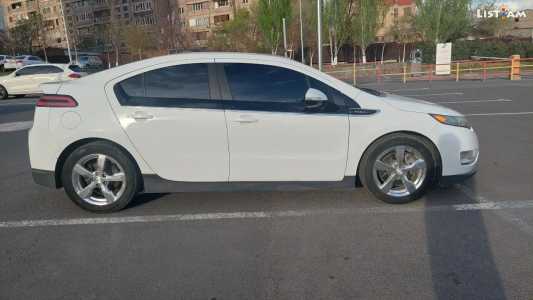 Chevrolet Volt, Гибрид, 2015