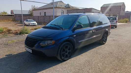 Chrysler Town & Country, Бензин, 2005