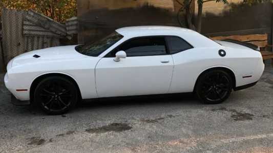 Dodge Challenger, Бензин, 2018