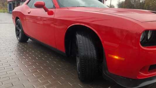 Dodge Challenger, Бензин, 2019