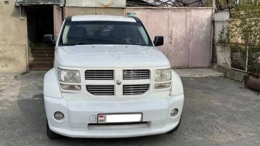 Dodge Nitro, Бензин, 2010