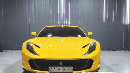 Ferrari 812 Superfast, 2018