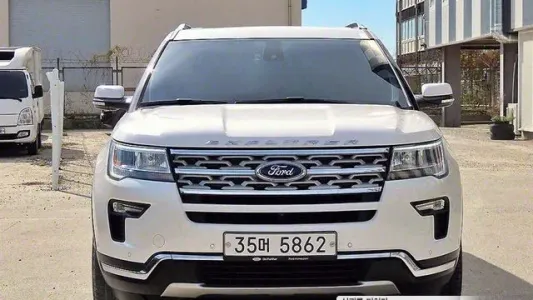 Ford Explorer, 2019