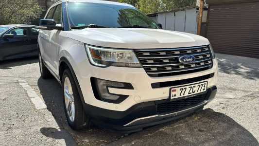 Ford Explorer, Бензин, 2017