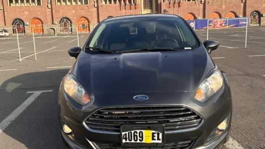 Ford Fiesta, Бензин, 2019