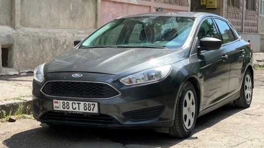 Ford Focus, Бензин, 2015