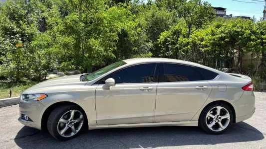 Ford Fusion (North America), Бензин, 2015