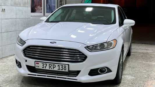 Ford Fusion (North America), Бензин, 2016