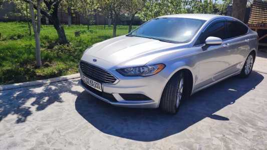 Ford Fusion (North America), Бензин, 2017