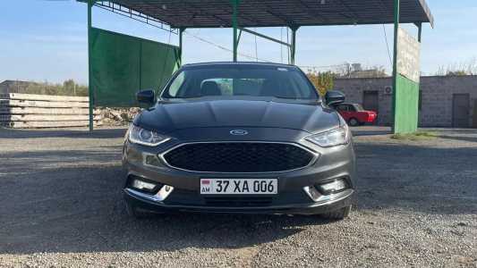 Ford Fusion (North America), Бензин, 2017