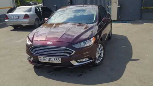 Ford Fusion (North America), Бензин, 2017