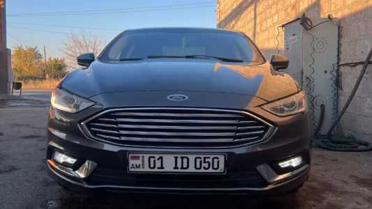 Ford Fusion (North America), Бензин, 2017