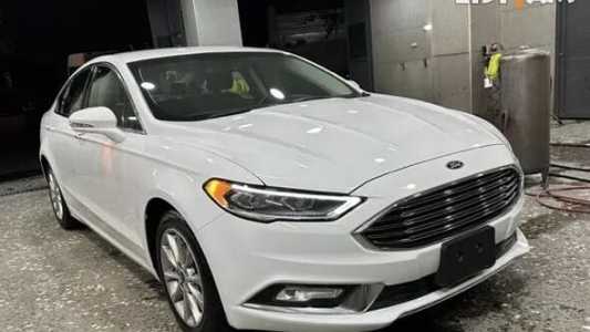 Ford Fusion (North America), Бензин, 2017