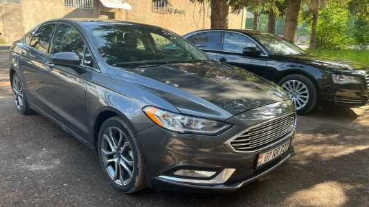 Ford Fusion (North America), Бензин, 2017