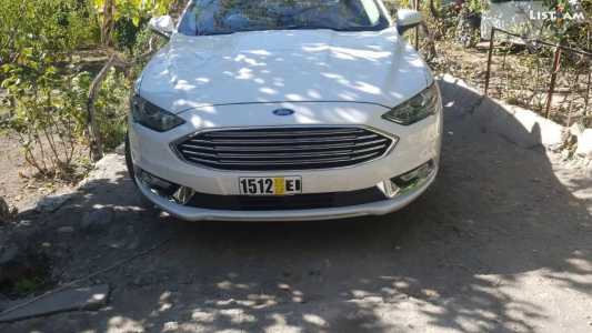 Ford Fusion (North America), Бензин, 2017