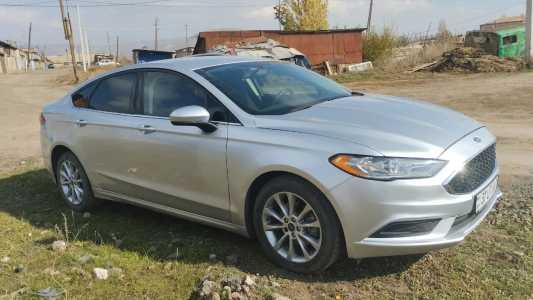 Ford Fusion (North America), Бензин, 2017