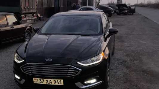 Ford Fusion (North America), Бензин, 2017