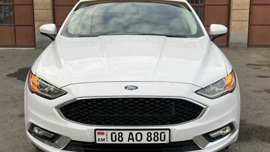 Ford Fusion (North America), Бензин, 2017