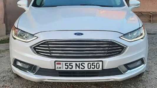 Ford Fusion (North America), Бензин, 2017