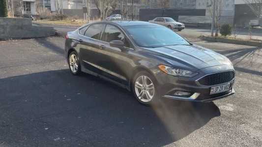 Ford Fusion (North America), Бензин, 2018