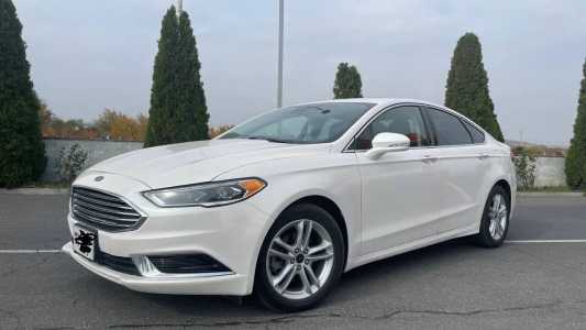 Ford Fusion (North America), Бензин, 2018