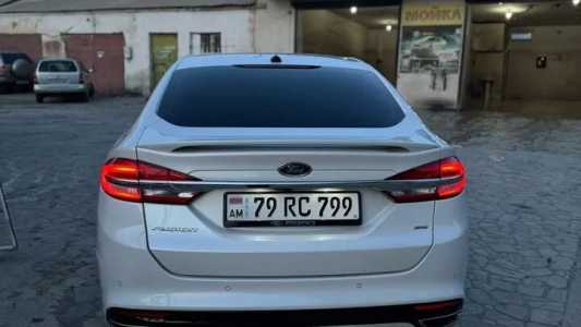 Ford Fusion (North America), Бензин, 2018