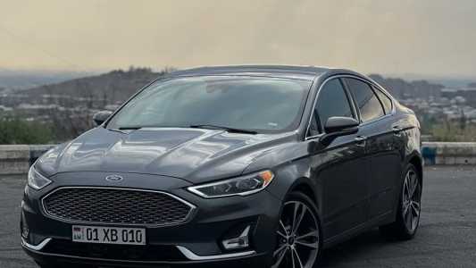 Ford Fusion (North America), Бензин, 2019