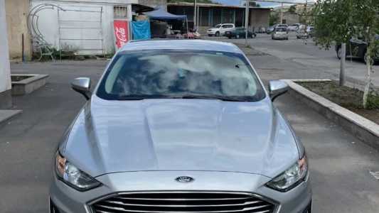 Ford Fusion (North America), Бензин, 2019