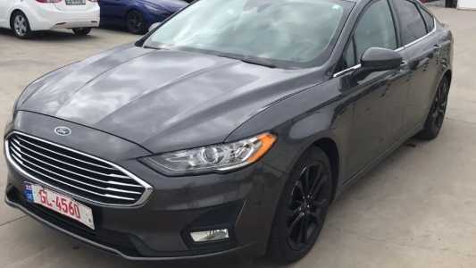 Ford Fusion (North America), Бензин, 2019