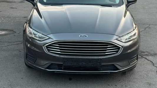 Ford Fusion (North America), Бензин, 2019