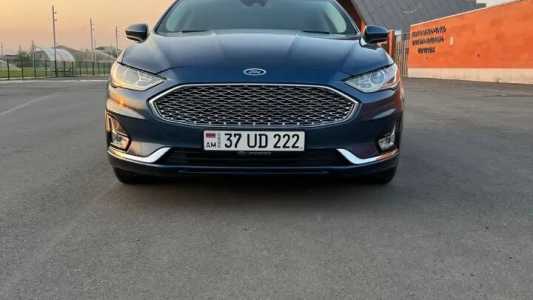 Ford Fusion (North America), Бензин, 2019