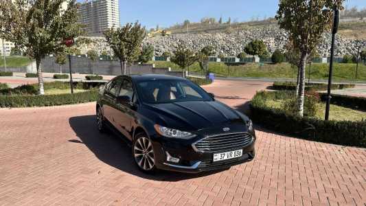 Ford Fusion (North America), Бензин, 2019