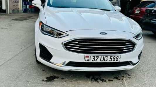 Ford Fusion (North America), Бензин, 2019