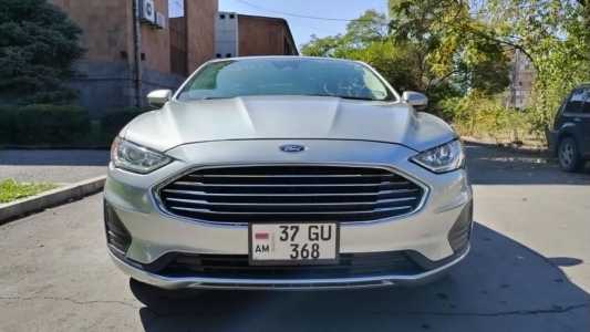 Ford Fusion (North America), Бензин, 2020